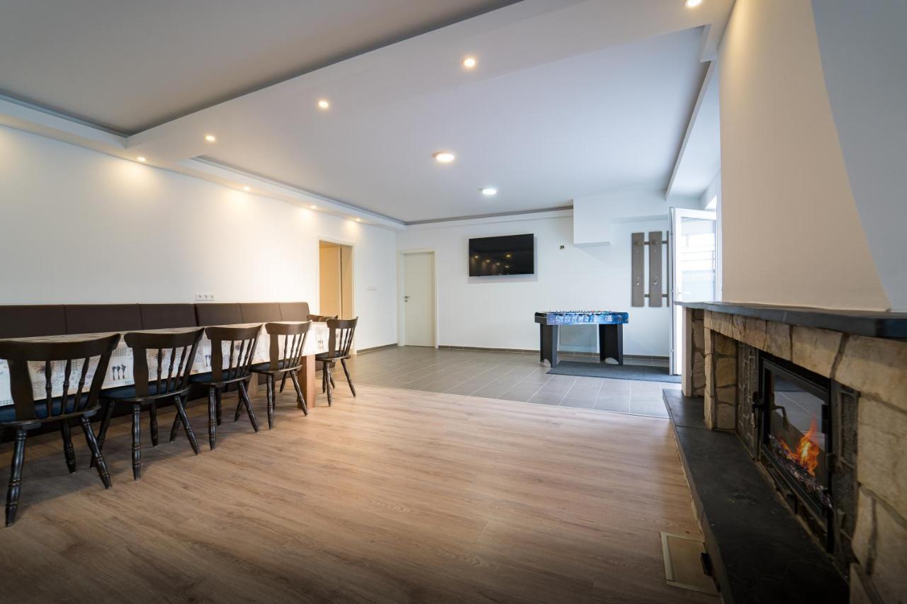 Art House Apartment *
